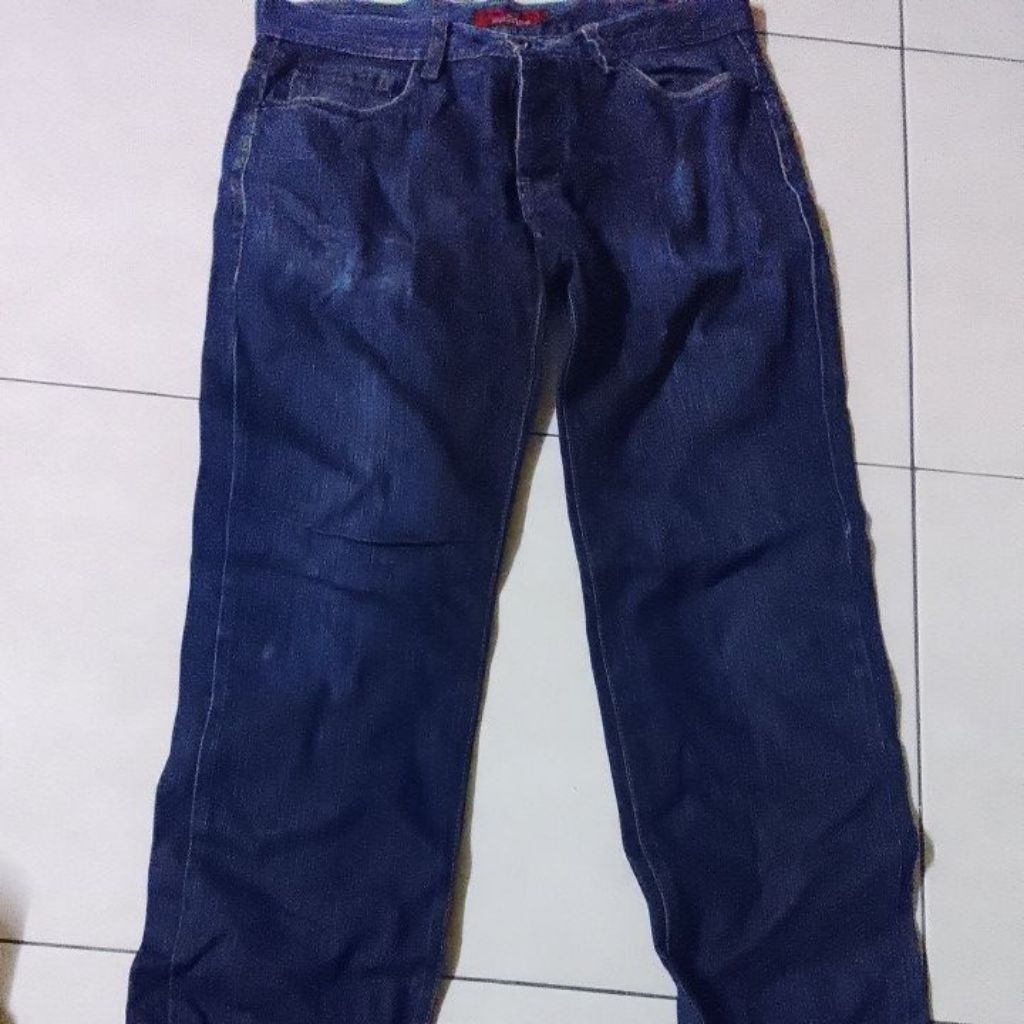 กางเกงยีนส์ (PRELOVED BUNDLE ITEM)