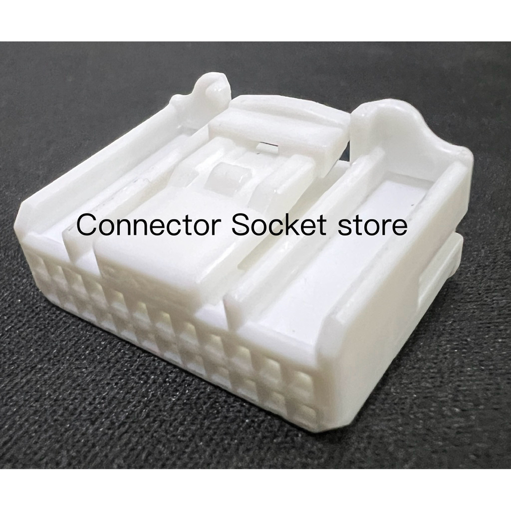 ซ็อกเก็ตเครื่องเล่นรถยนต์ Toyota Head Unit 24 pIN