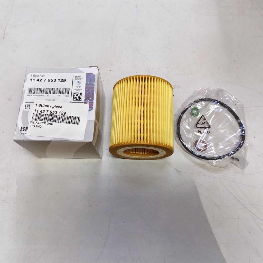 กรองน้ํามันเครื่อง BMW 11427953129 | 11 42 7 953 129 | N20 N52 N53 N54 N55 BMW