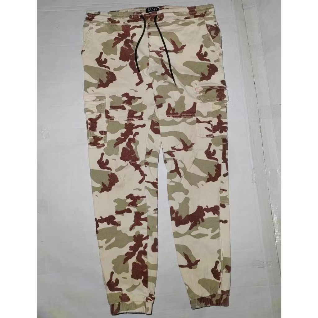 015 boohooMAN Desert Camo Cargo Joggers