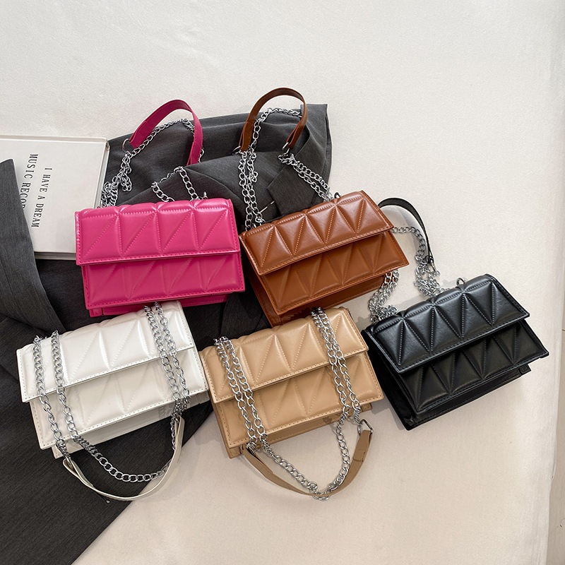 BHC ผู้หญิงเกาหลี Chic Square กระเป๋าแม่เหล็กสายคล้องคอแนวโน้มกระเป๋าไหล่ Casual Sling Crossbody หนั