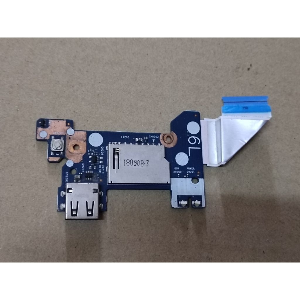 HP 14-CK0099TU สาย LCD เว็บแคมบานพับเสียงแจ็คปุ่มสวิทช์ฮีทซิงค์ WiFi การ์ด