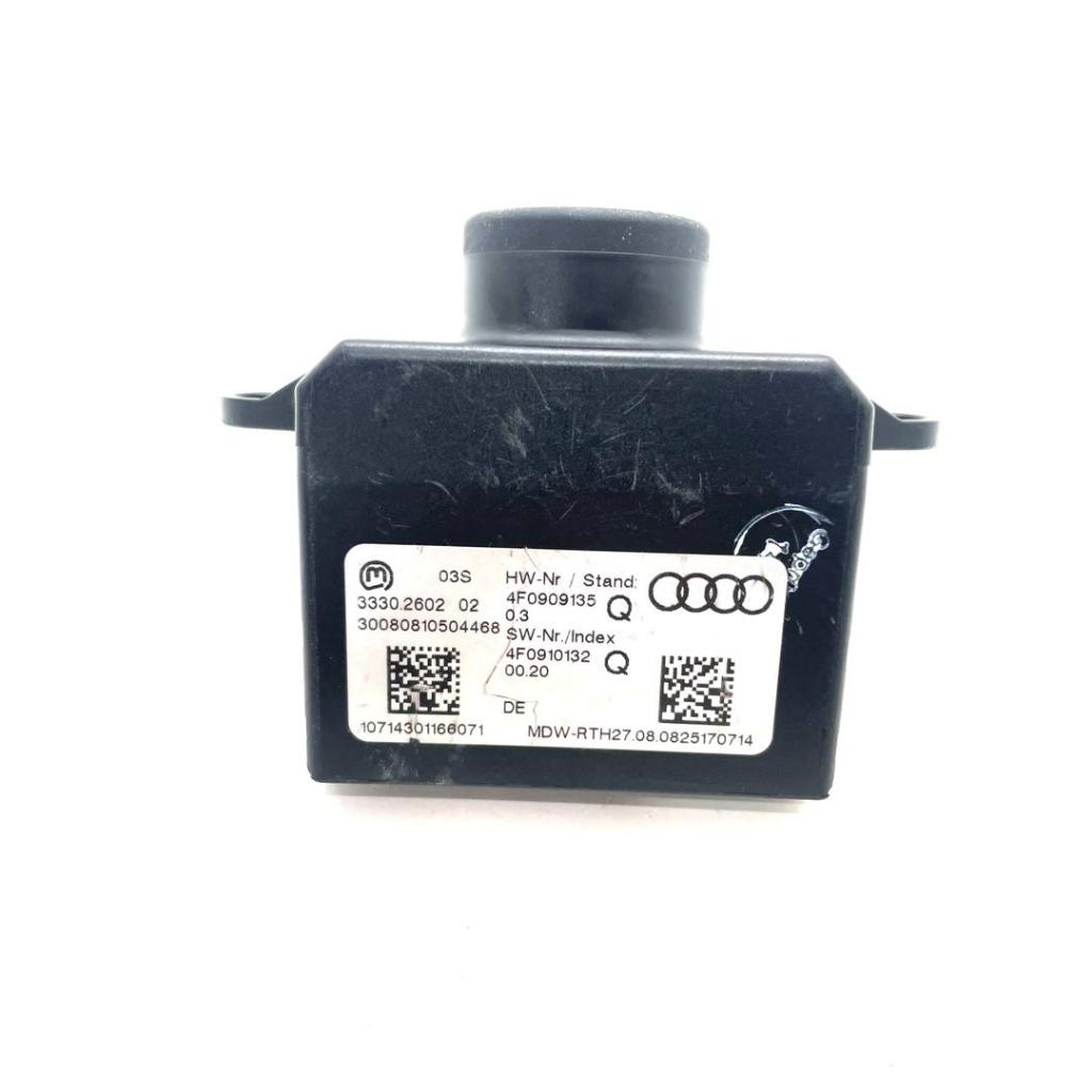 [USED] สวิตช์กุญแจ Audi A6 / โมดูลเซ็นเซอร์เข้าออกแบบไร้กุญแจ (4F0909135Q) E415 DTC 00166 01176