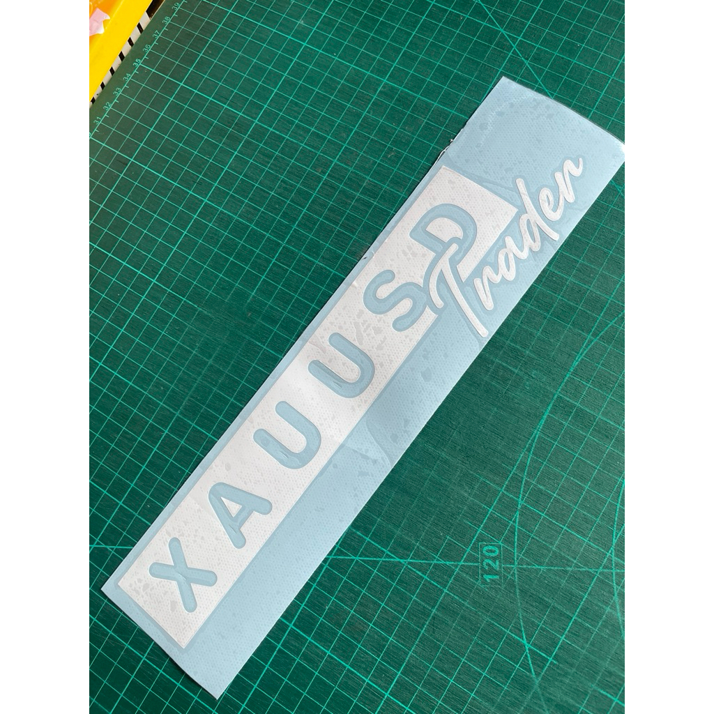 สติ๊กเกอร์ Kereta XAUUSD Trader 12/24 Inci