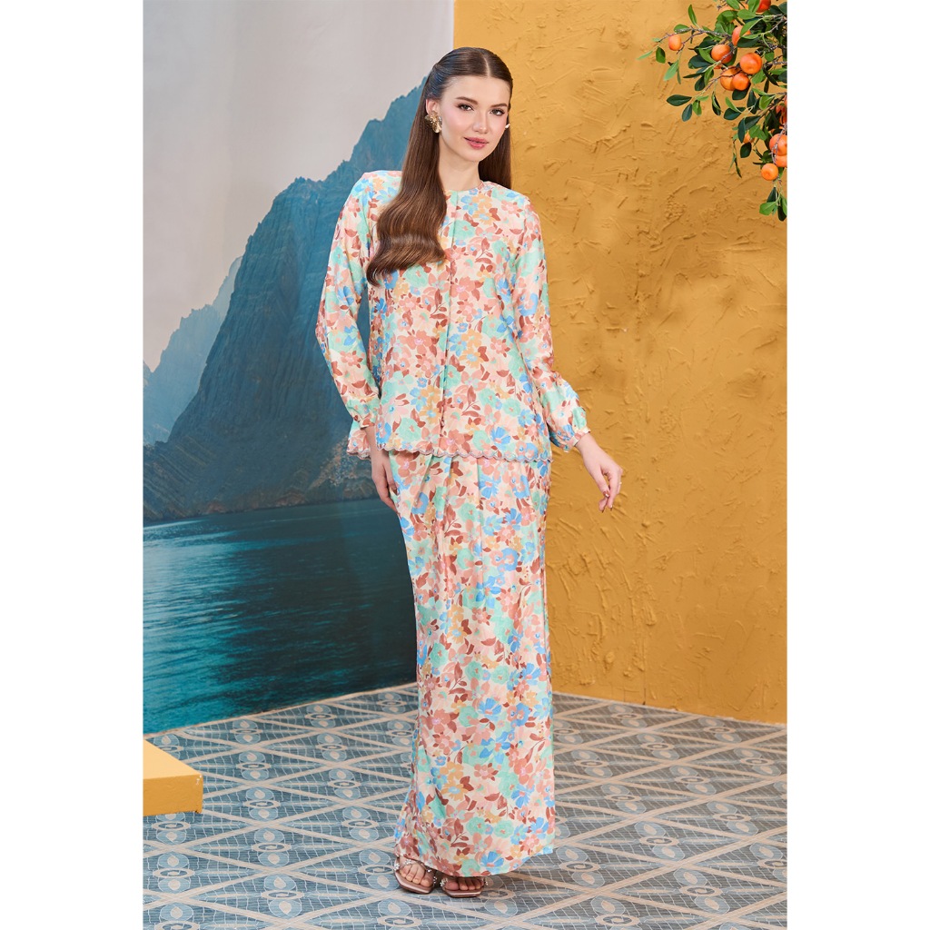 ARIANI RTW LAURENCE BAJU KURUNG