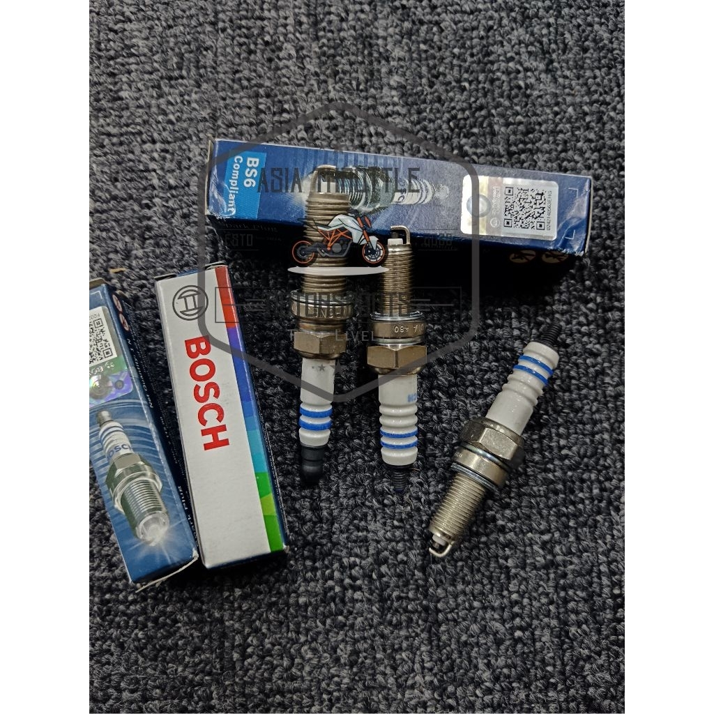 BAJAJ SPARK PLUG SET NS200 RS200