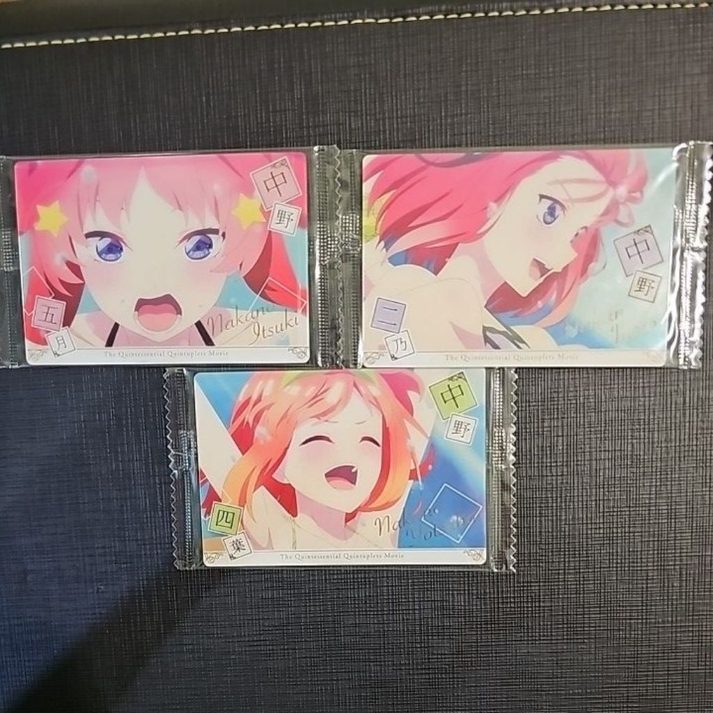 [ SEALED] Japan Bandai ลูกโลเนียกราฟต์ดอกไม้ Quintessential Quintuplets MOVIE JAPANESE WAFER