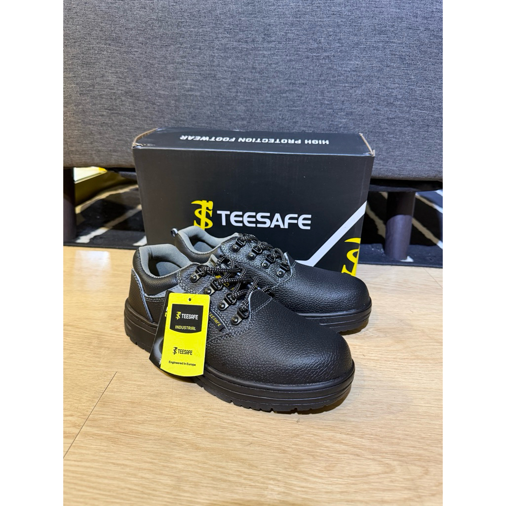 TEESAFE รุ่น TS1000 รองเท้าเซฟตี้หุ้มส้น หัวเหล็ก พื้นกันทะลุ พื้นกันน้ำมัน