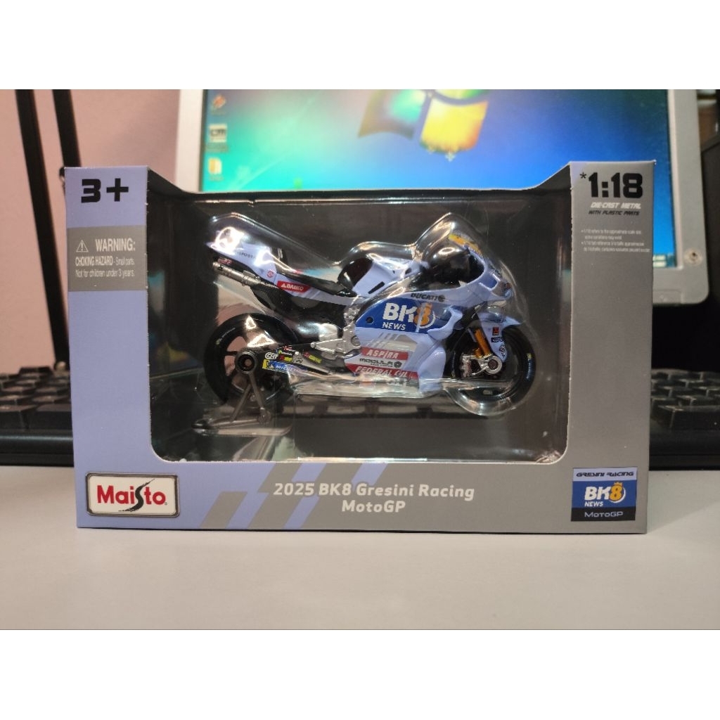 Maisto 1:18 Model Kit MotoGP 2025 BK8 Gresini Racing MotoGP Ducati Desmosedici GP24 #73 Alex Marquez