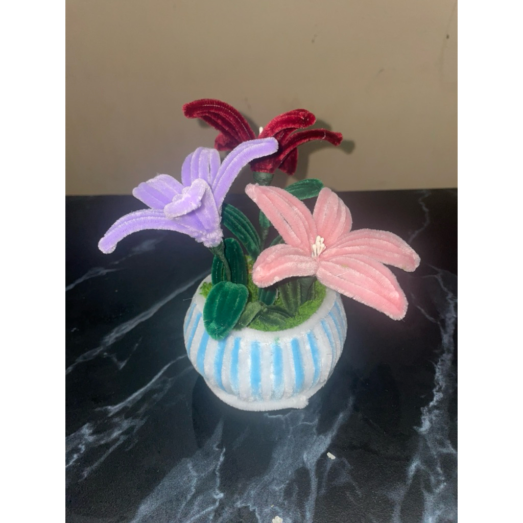 HANDMADE FLOWER FUZZY WIRE kawat bulu doorgift hadiah.
