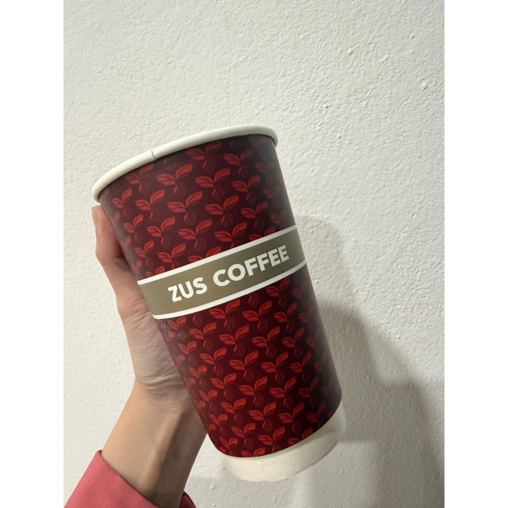 Zus coffee Milktea Series ถ้วยสีแดง 纸杯子 不