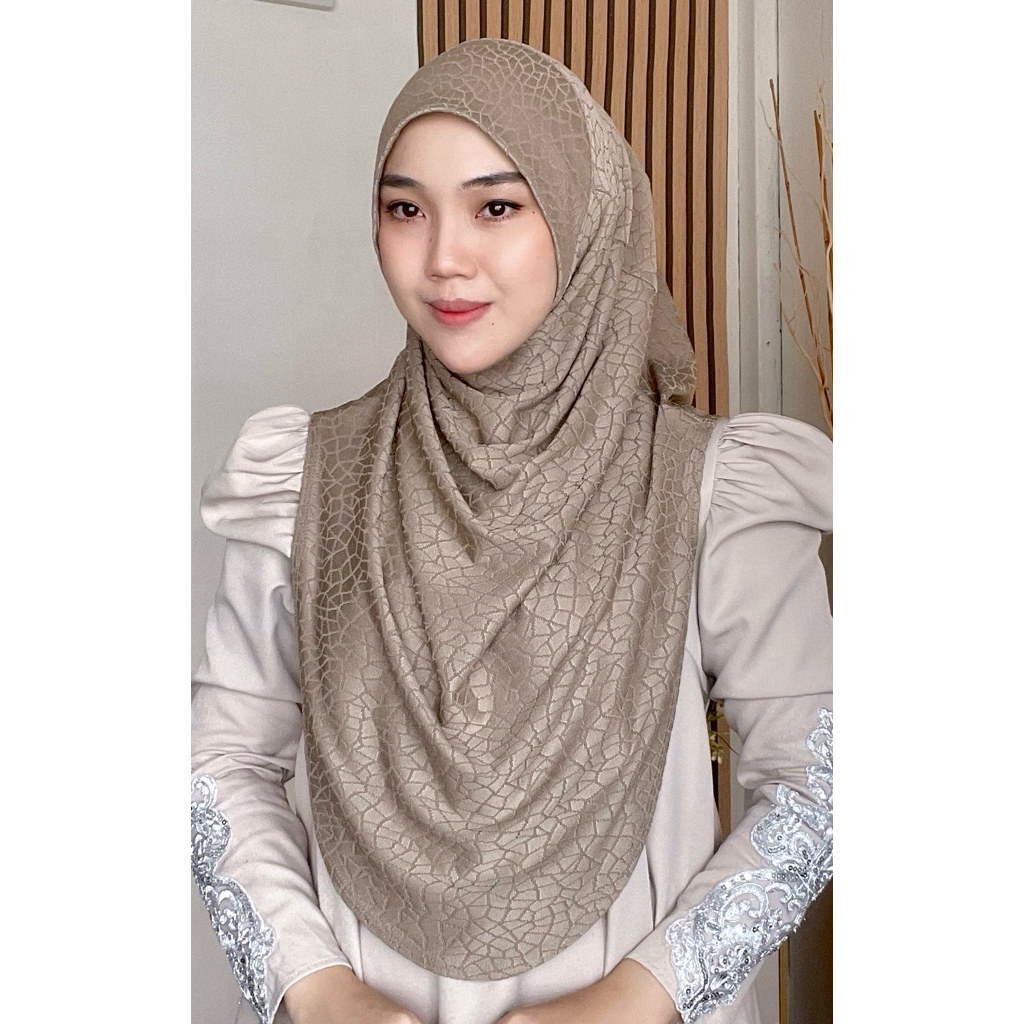 ALIAA TUDUNG SARUNG Design Drpping Moden Bidang 45