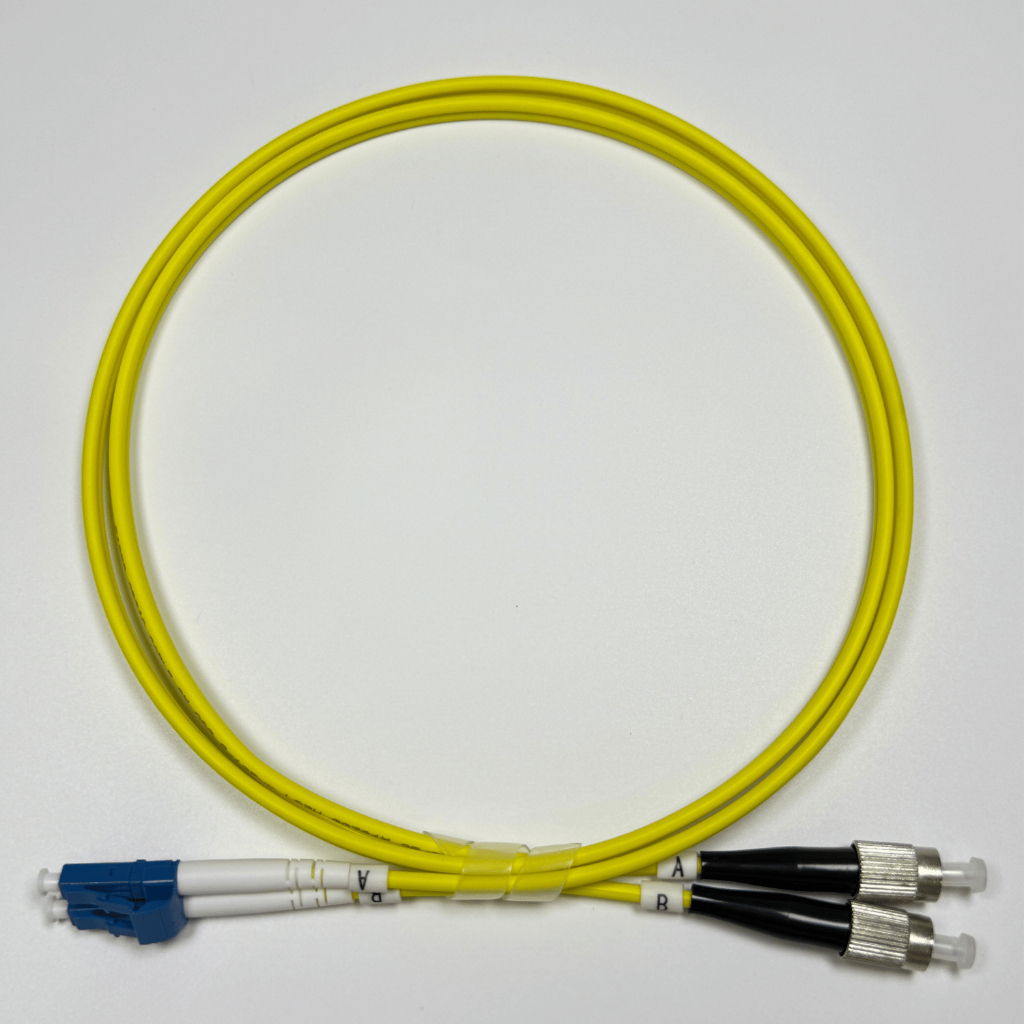 LC to FC เชื่อมต่อได้ OS2 LC-FC 3.0MM LSZH YELLOW 9/125 SM Singlemode DUPLEX FIBER FC ถึง LC CABLE