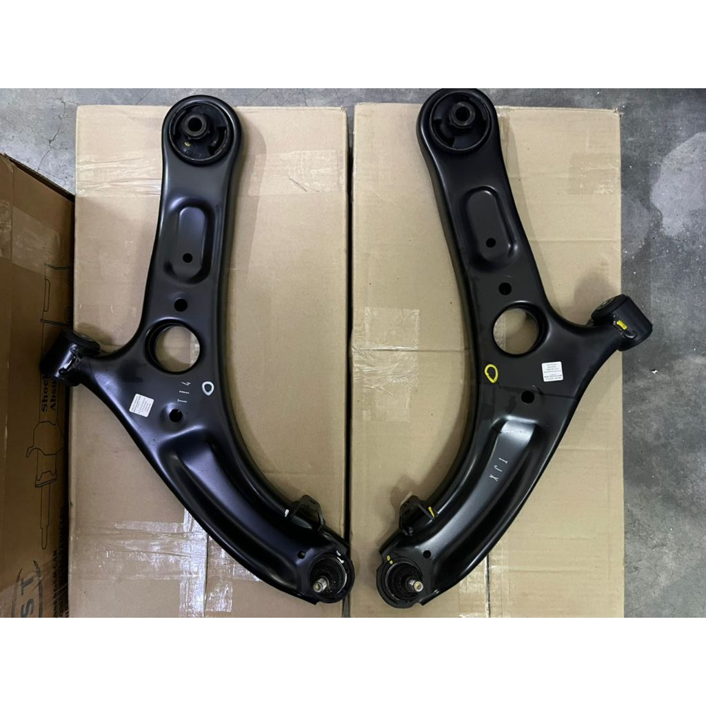 (HYUNDAI KIA) ด้านหน้าซ้ายแขนซ้าย / RIGHT 1PCS HYUNDAI ELANTRA MD/VELOCOS/K3>>54500 2V000/54501 2V00
