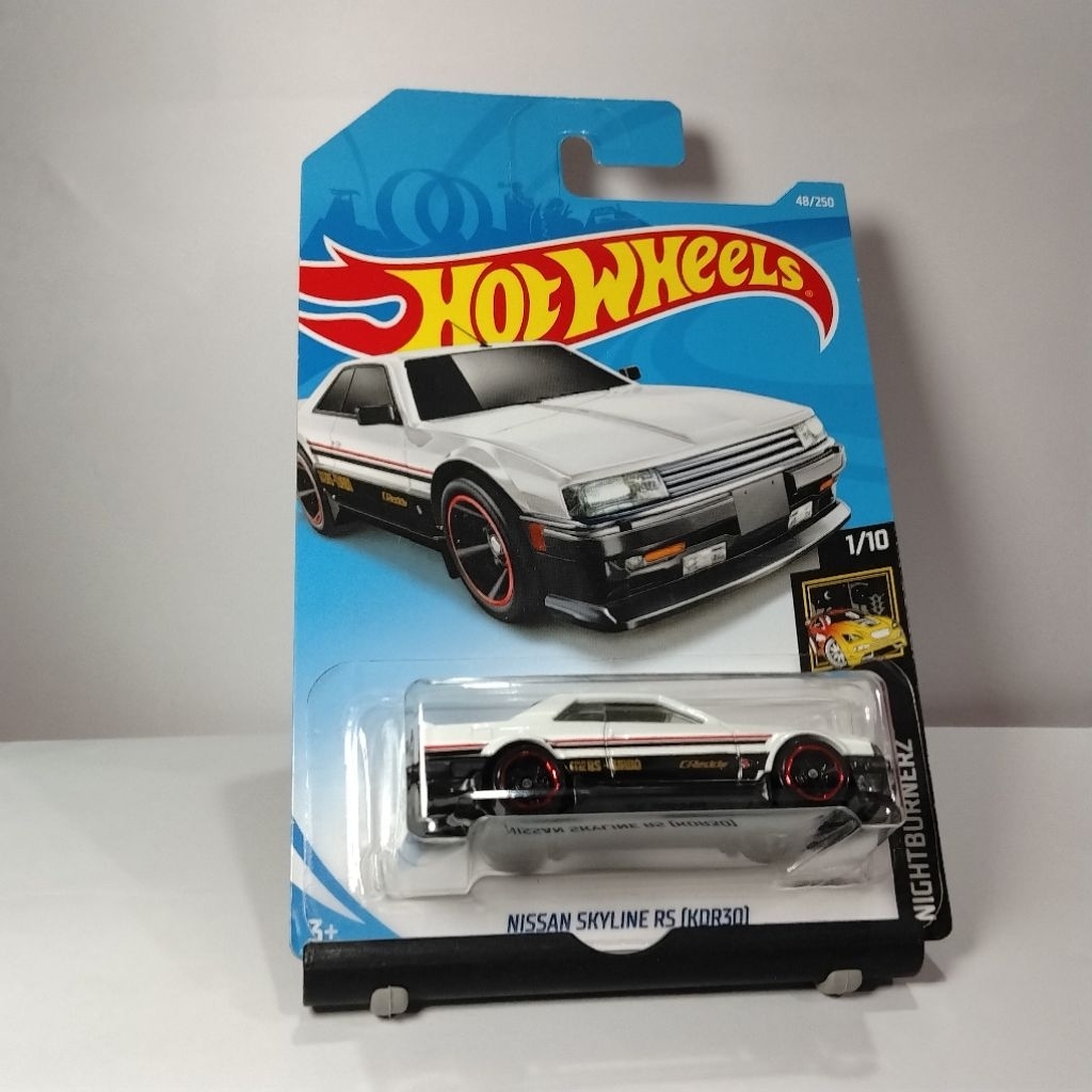 Hot Wheels 82 Nissan Skyline RS (KDR30)
