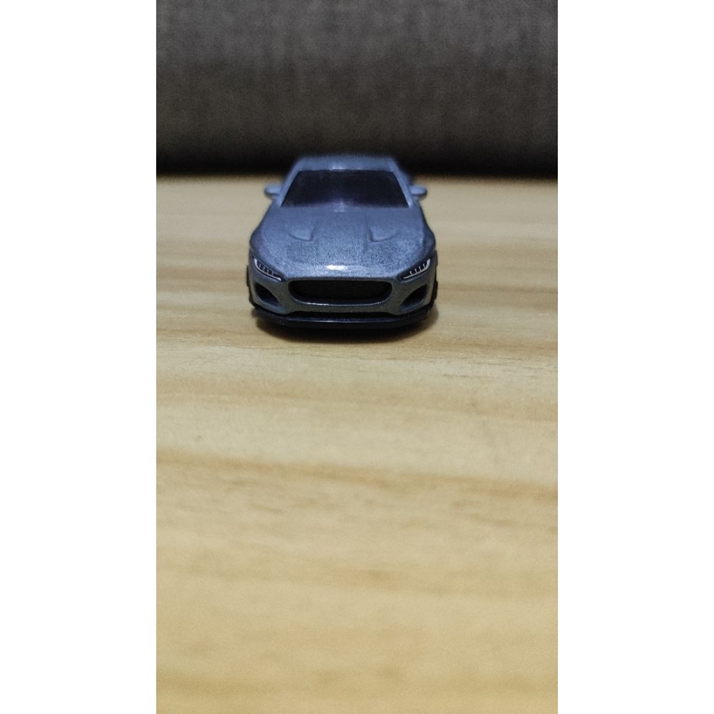 Hotwheels jaquar F type