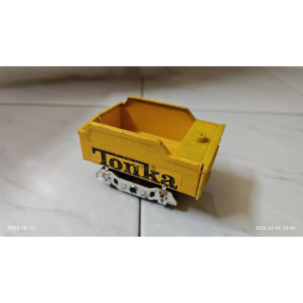 เตียงรถดั๊มพ์วินเทจ TONKA ส่วน Diecast