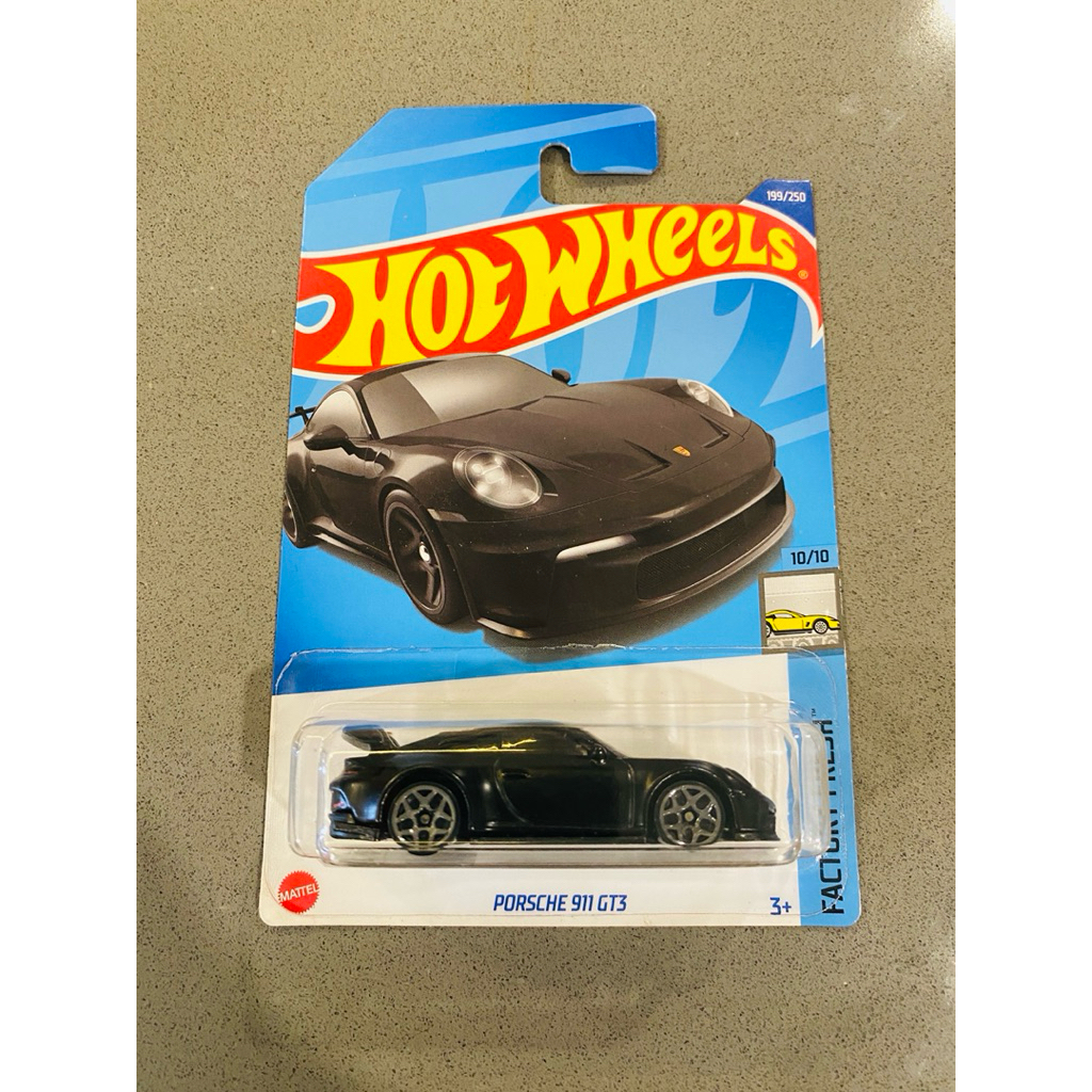 Black Hot Wheels Porsche 911 GT3 die-cast