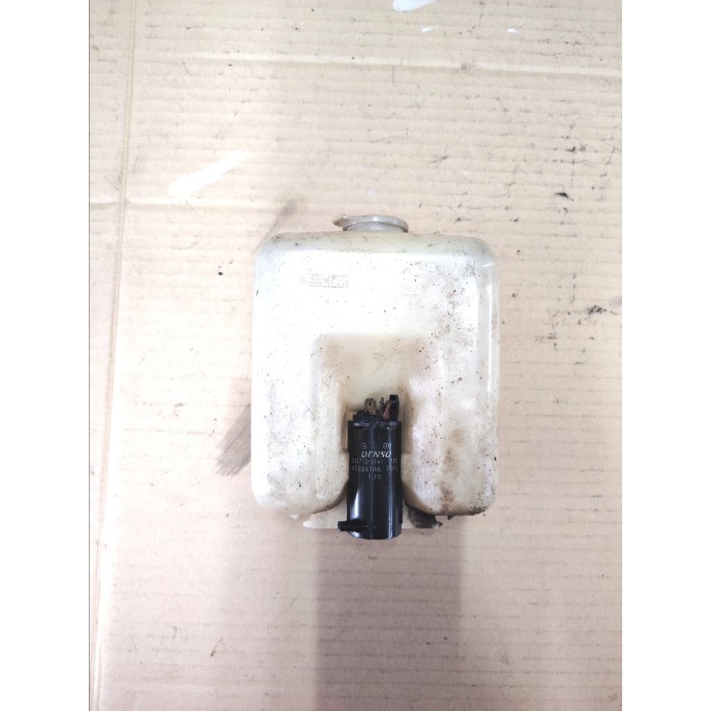 Honda city sx8 ถังปัดน้ําฝน Honda city sx8 ถังหม้อน้ํา Honda city sx8 ถังปัดน้ําฝน Honda city sx8 ถั