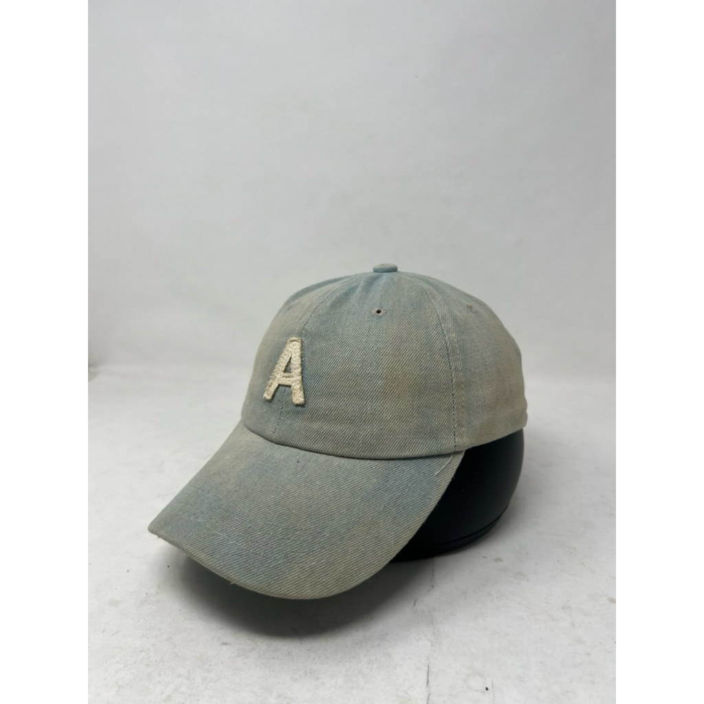 Max Denim Light Acid Wash หมวกปัก "A"