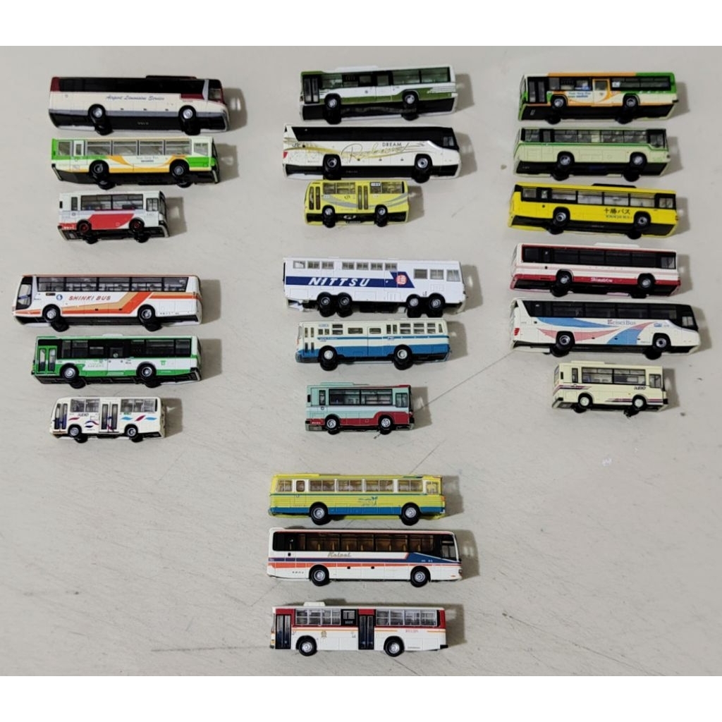 ชุด 3 ชิ้น N scale N Gauge tomytec bus Collection