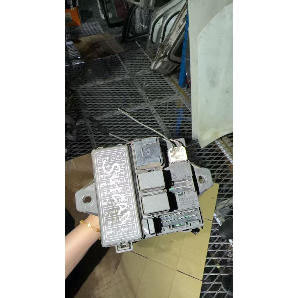 Fius Box Naza Sutera Fuse Box Naza Sutera (USED HALFCUT)