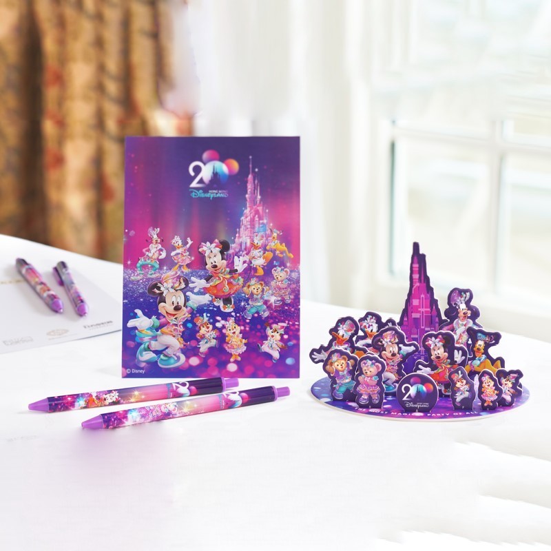 [MERCHANDISE] HK Disneyland ชุดเซอร์ไพรส์ปาร์ตี้ครบรอบ 20 ปี สินค้าโรงแรม Disneyland สุดพิเศษ