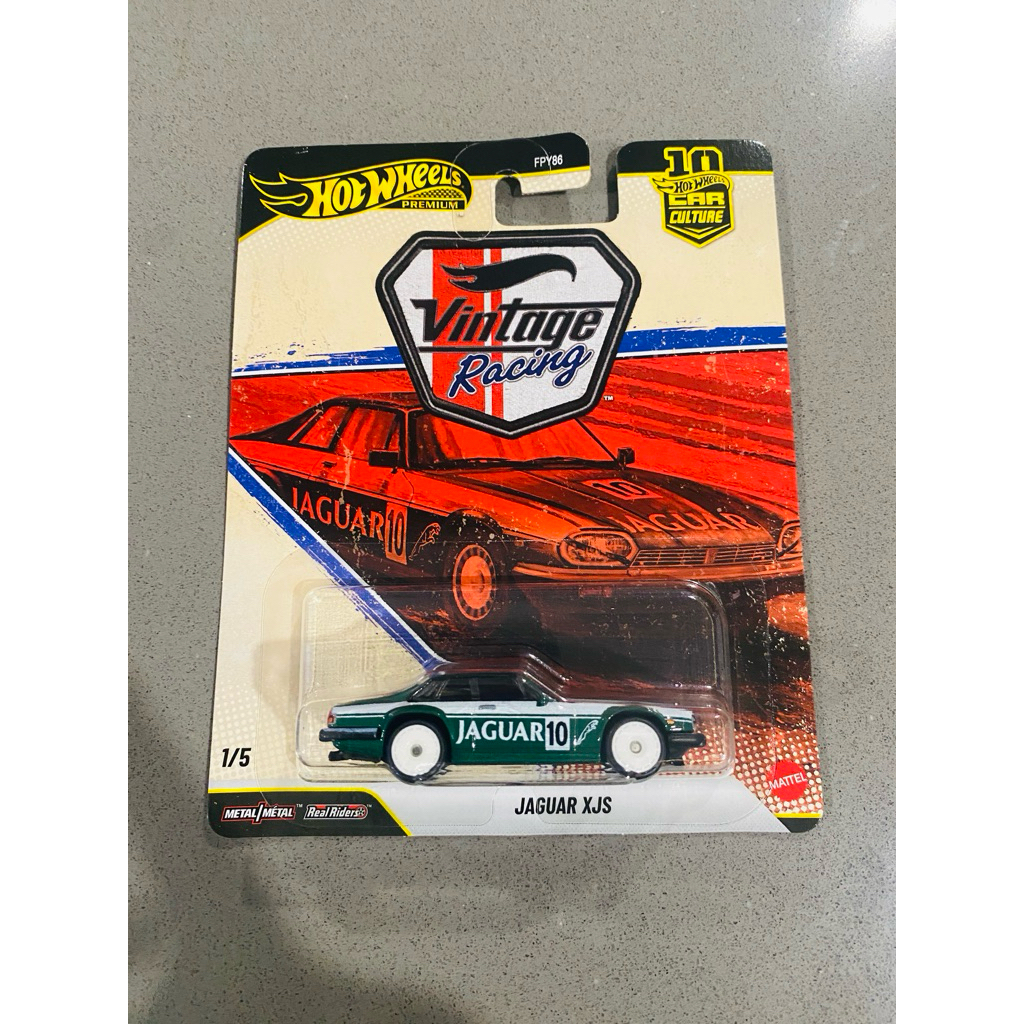 Hot Wheels Premium Car Culture Vintage Racing Jaguar XJS โมเดลหมายเลข 1/5 จากซีรีส์ FPY86