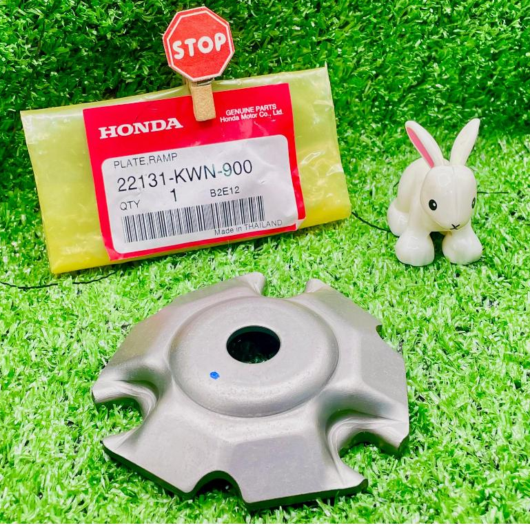 HONDA VARIO 150 VARIATOR PLATE RAMP BOON SIEW HONDA - 22131-KWN-900