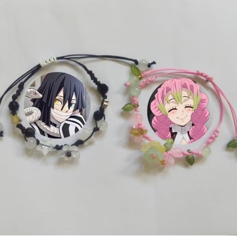 จับคู่สร้อยข้อมือสายปรับได้ Mitsuri Obanai