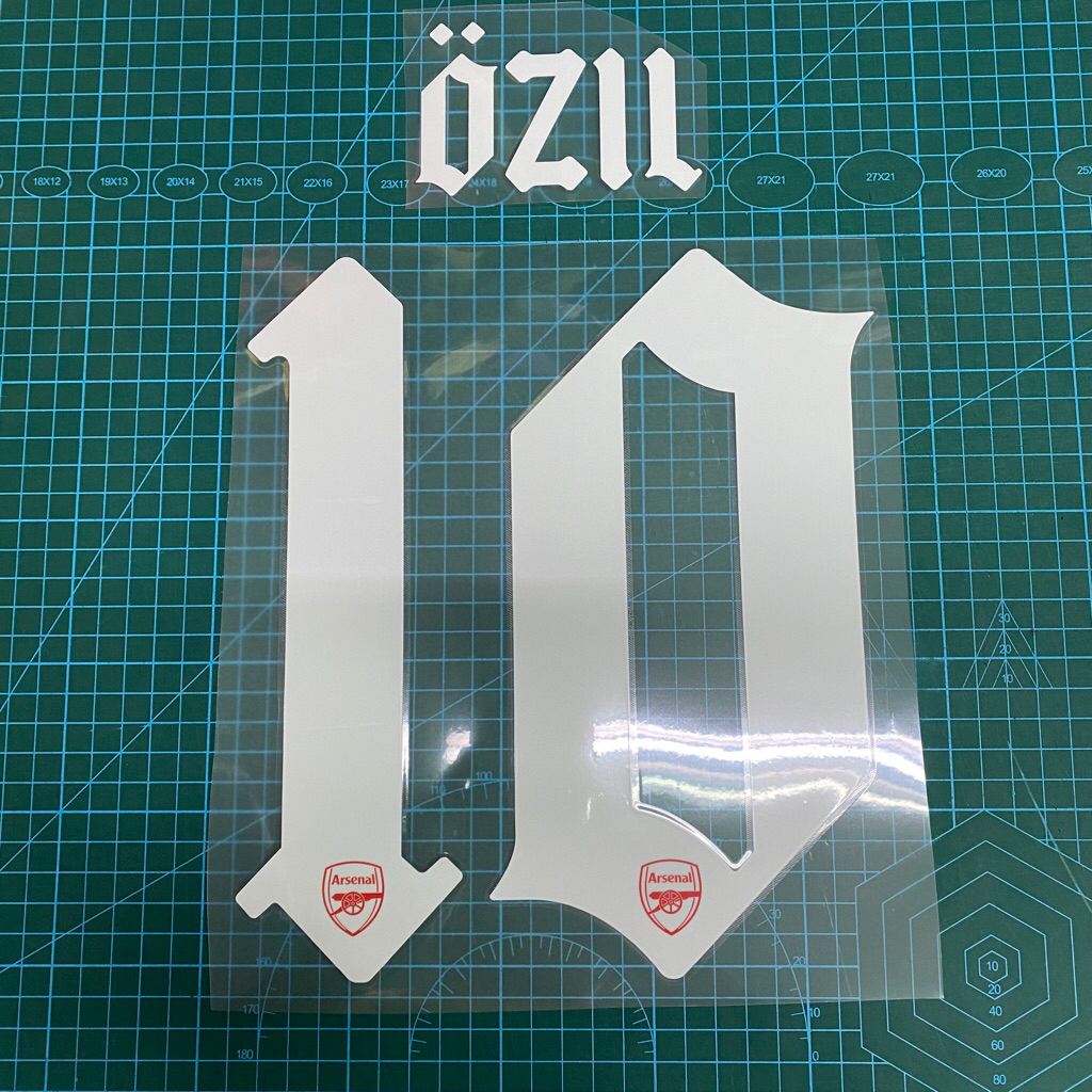 Ozil 10 ชื่อขาว nns*