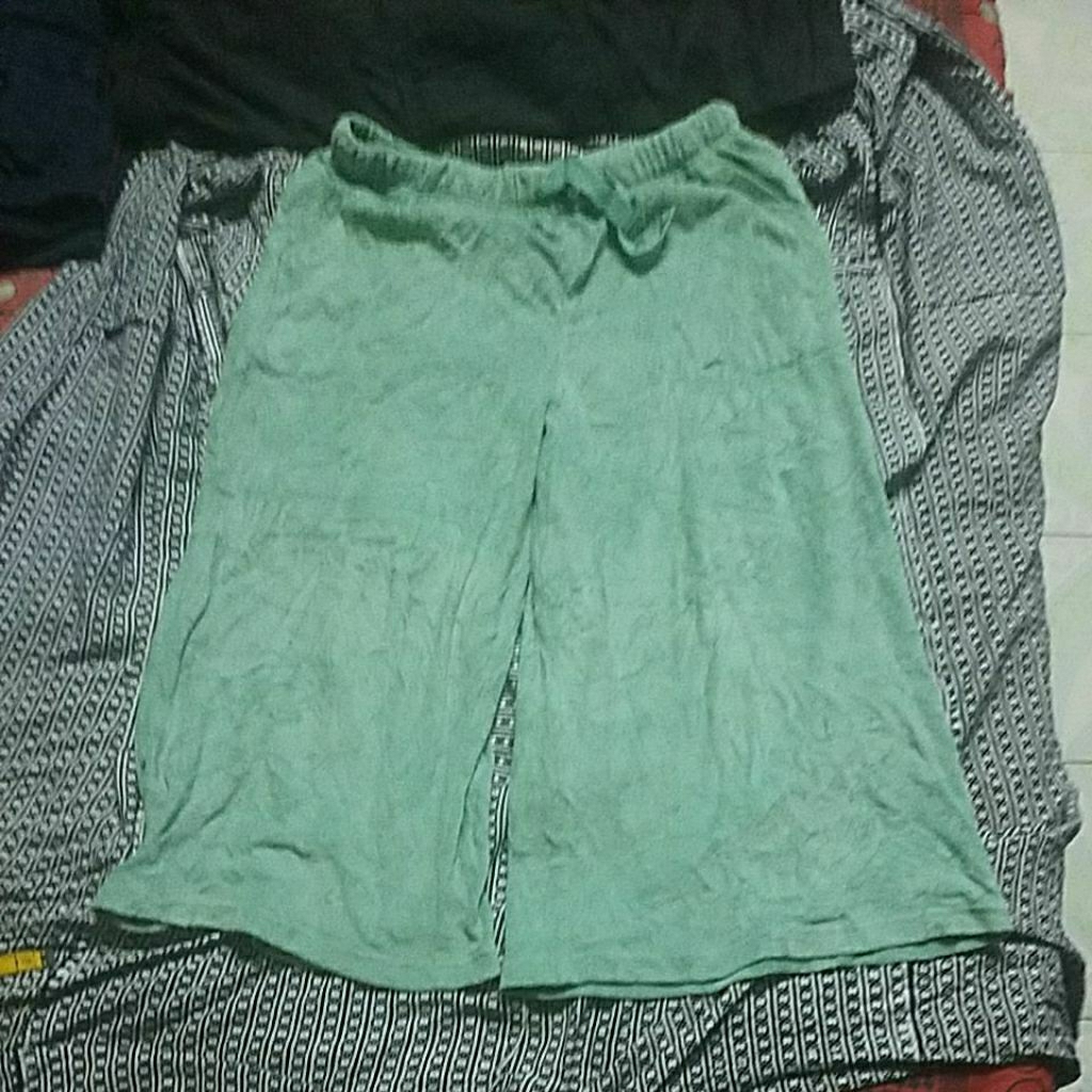 GU SHORTPANT BAGGY SIZE XL 30 42x23 นิ้ว