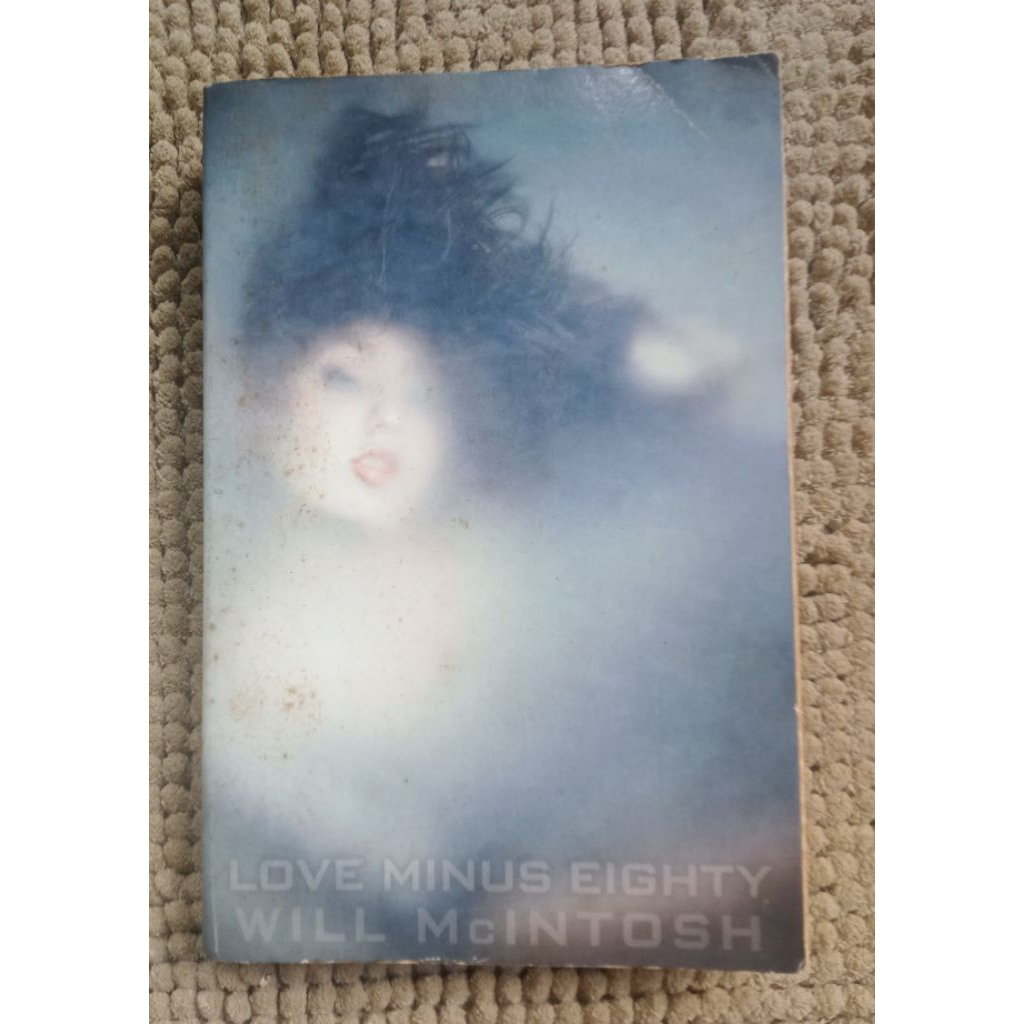 Preloved LOVE MINUS EIGHTY จะ McIntosh