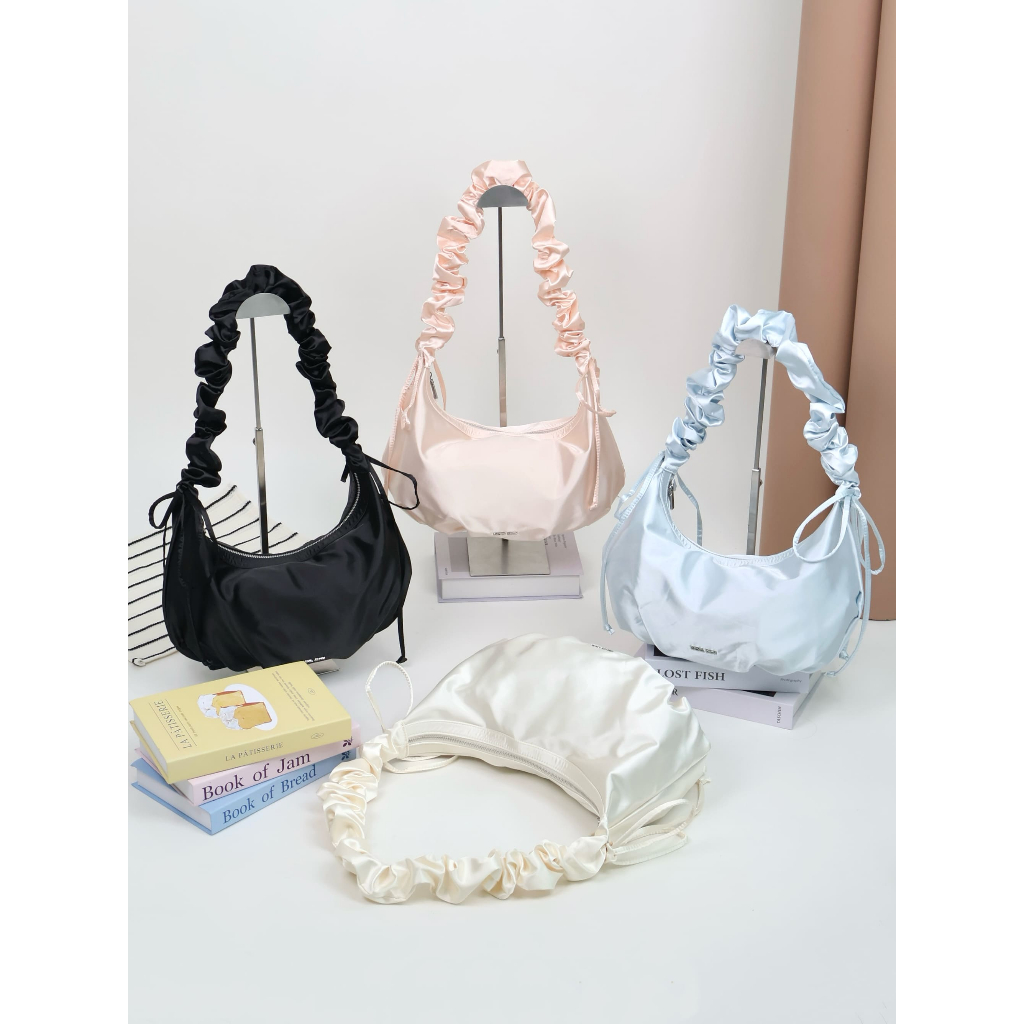 RACHEL SMITH Glowy Drawstring Cloudy Bag