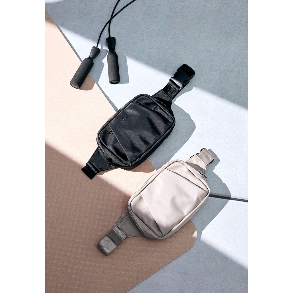 ARIANI FIT WAIST POUCH