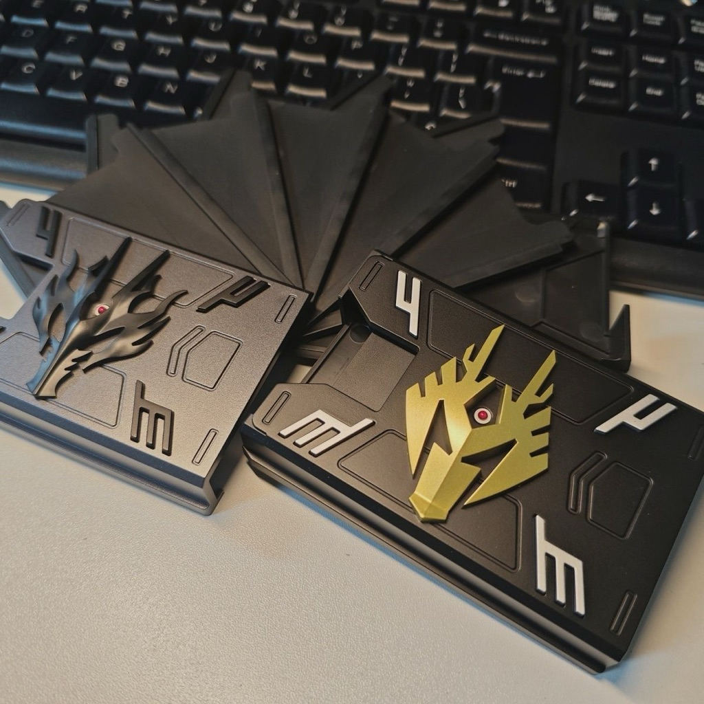 RYUKI RYUGA CARD HOLDERRYUKI CARD HOLDER RYUGA