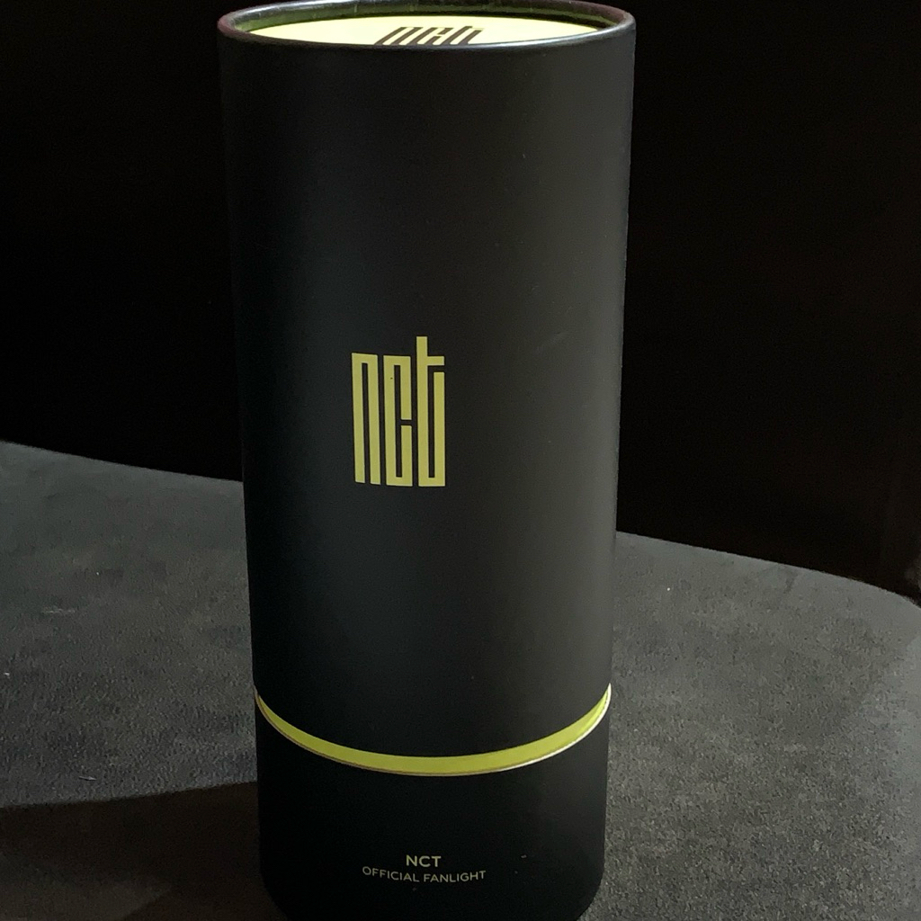 แท่งไฟอย่างเป็นทางการของ NCT