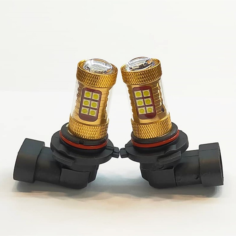 S068- หลอดไฟ LED 9006/HB4 (6000K Cool White)