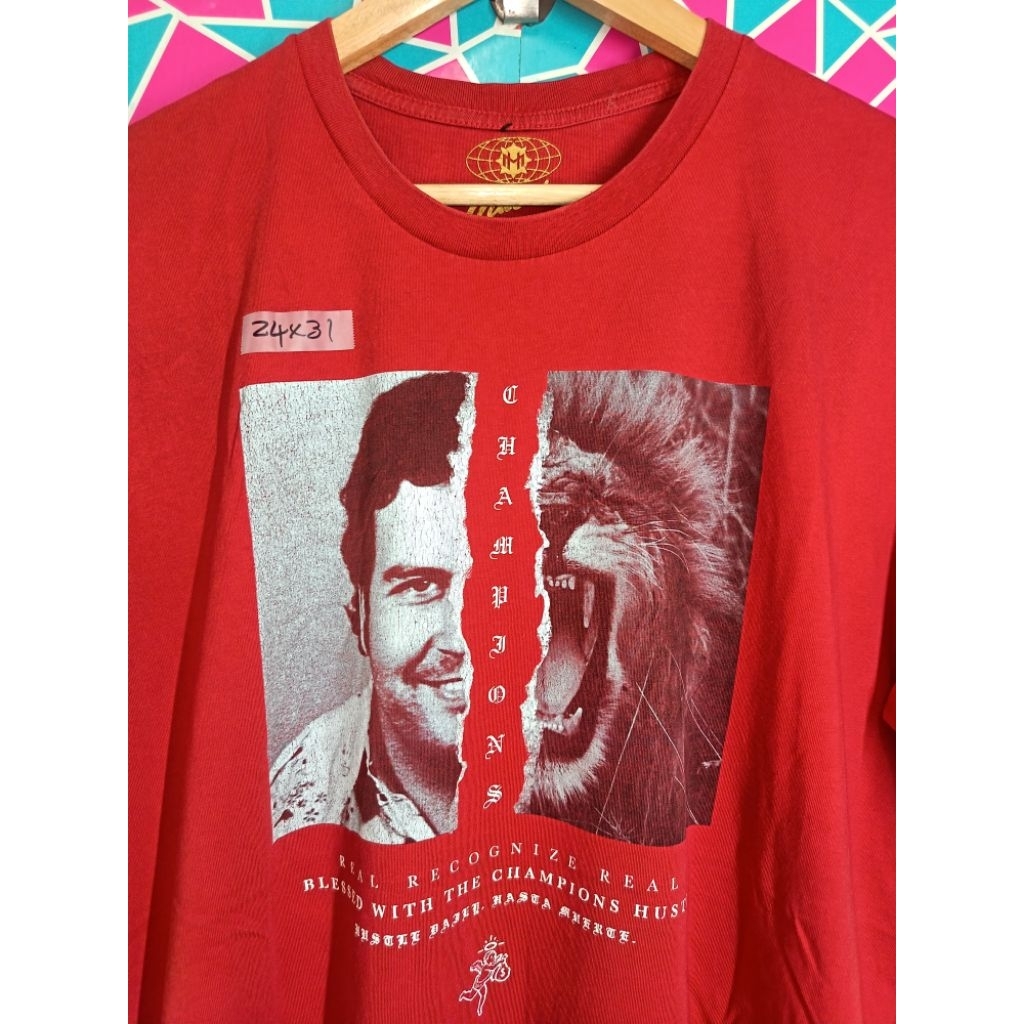 เสื้อยืดดีไซน์ Pablo Escobar x (XL)
