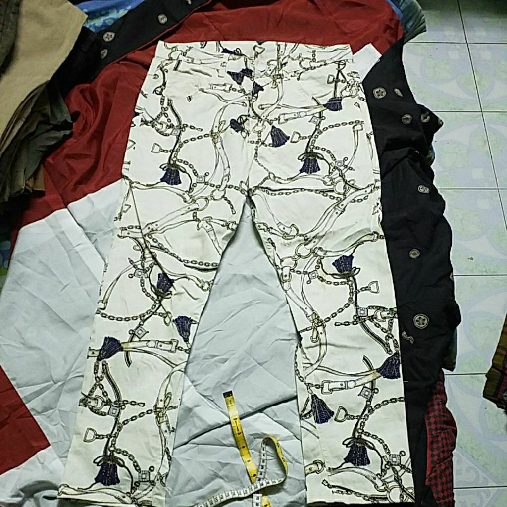 STRETCH JEANS FULL PRINT PRODUCE BY CROSS JEANS SIZE 33X38.5 INCH