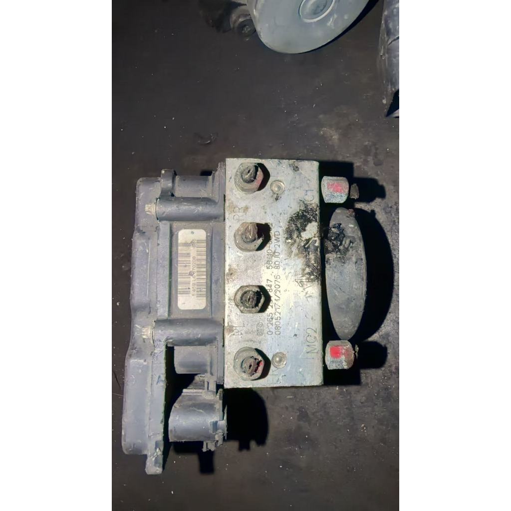 Suzuki SX4 ABS Pump Suzuki SX4 (ใช้แล้ว HALFCUT)