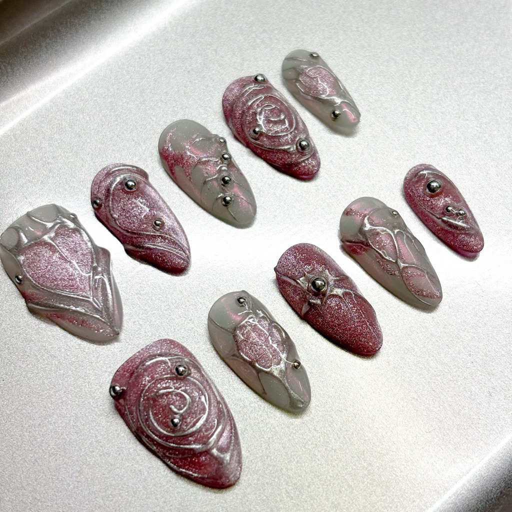 Rebelle Handmade Press-On Nails (Domican Collection)