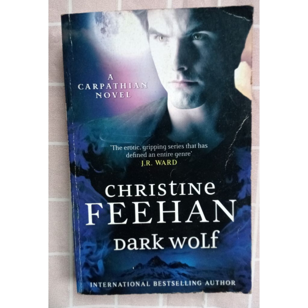 Preloved DARK WOLF Christine ค่าส่งฮัน