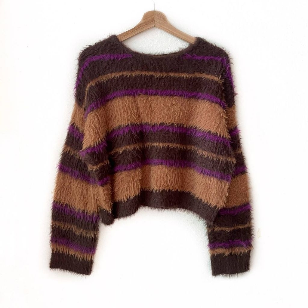 GU Stripes Baggy Knit Fur แขนยาว