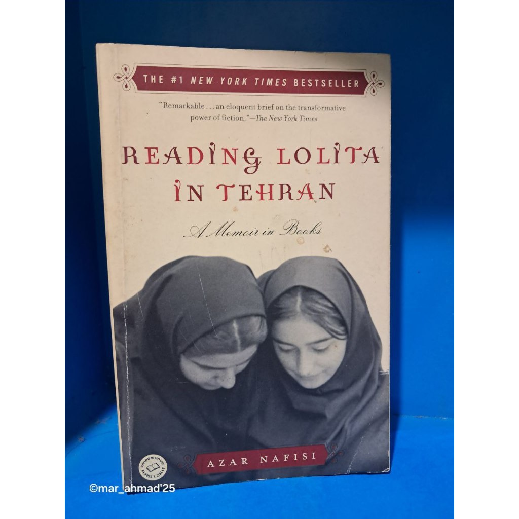 READING LOLITA ใน TEHRAN A MEMOIR ในเล่ม AZAR NAFISI