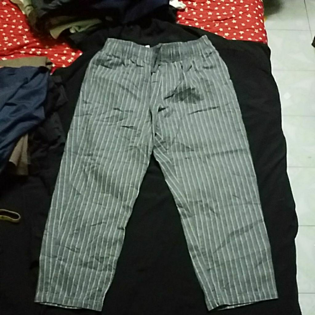 GU BAGGY SLACK JOGGER STRIPE HICKORY STYLE SIZE XL 30 40x37 นิ้ว Like New