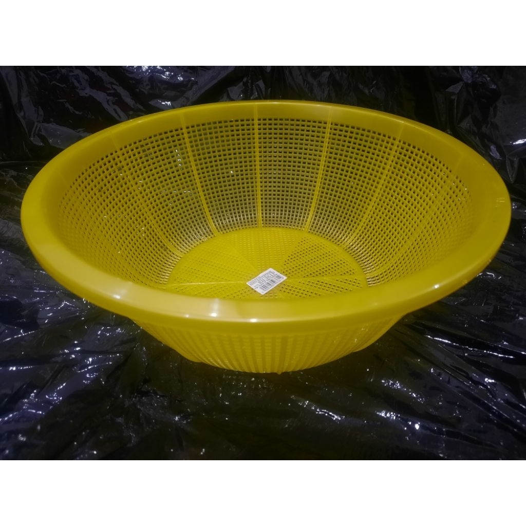 กระชอนกลมพลาสติกสีสีเหลืองมุกขนาด 12 นิ้ว / ตะกร้า Stariner / Bakuul Cuci Sayur