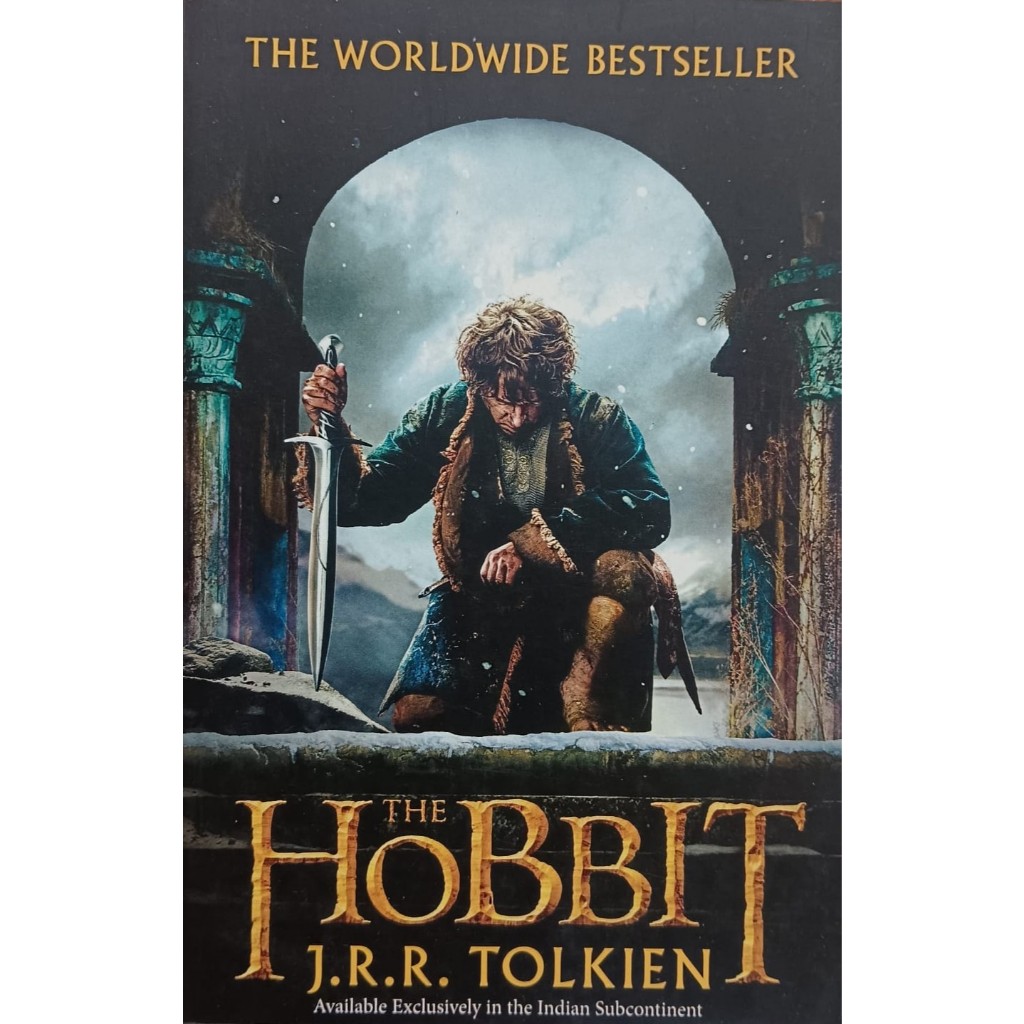 THE HOBBIT OR THERE AND BACK AGAIN ในภาษาอังกฤษ/ โดย JRR TOLKIEN/ หนังสือ/ หนังสือเรื่อง