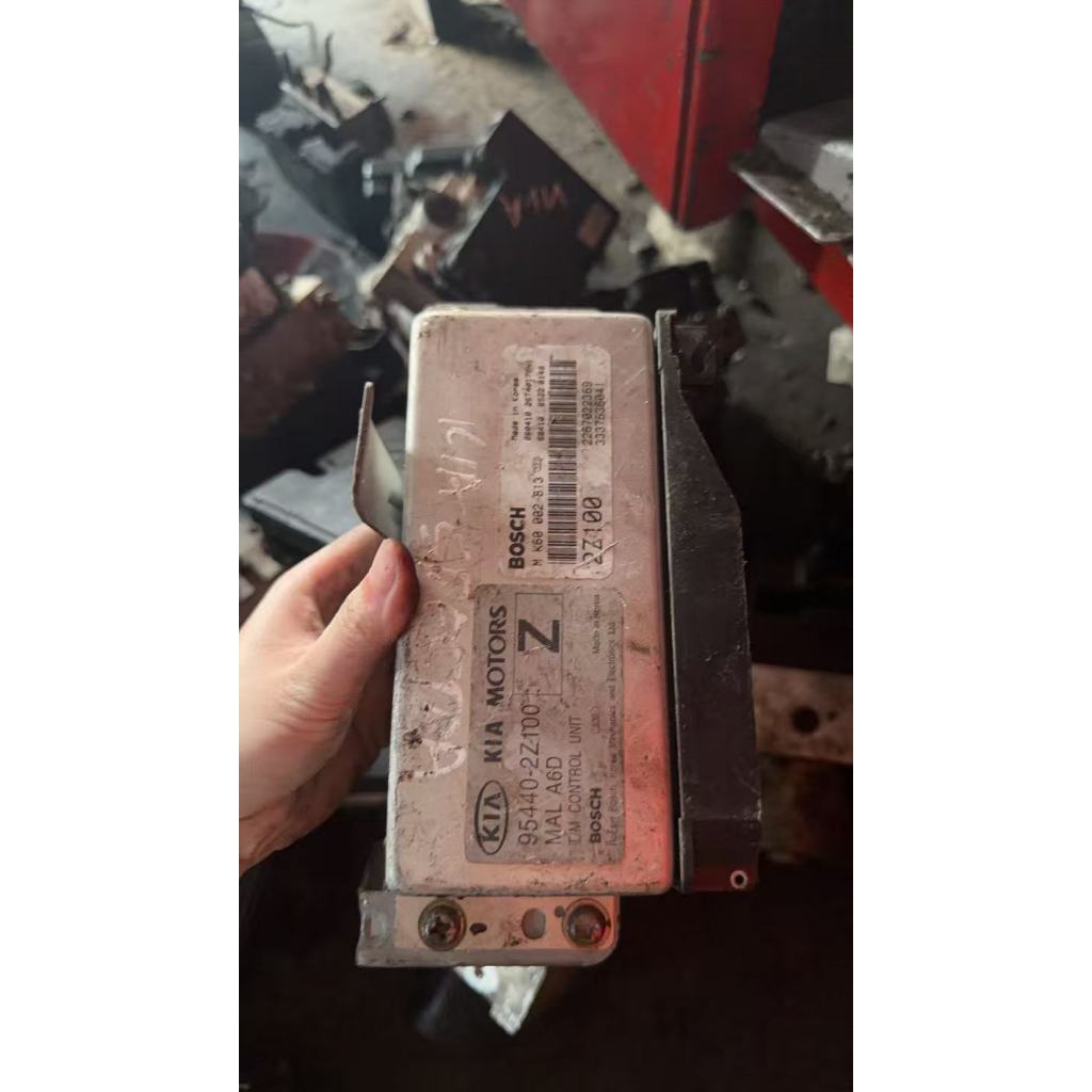 Kia Spectra ECU 95440-27100 Kia Spectra (ใช้แล้ว HALFCUT)