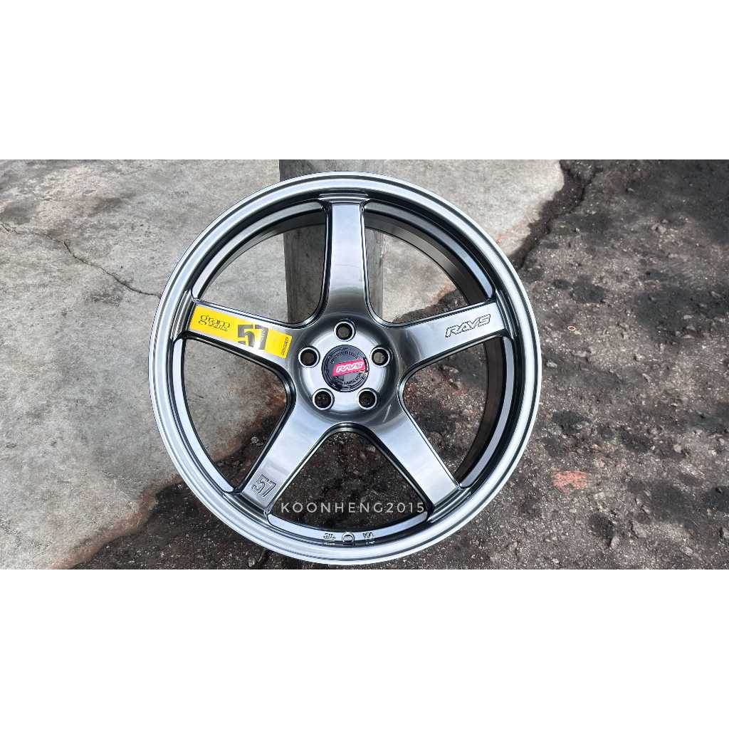 รถใหม่ Sport Rim Flow Forming RAYS GRAM LIGHT 57CR ล้อ 18x8.5J 5x100 ET38 Hyper Black -